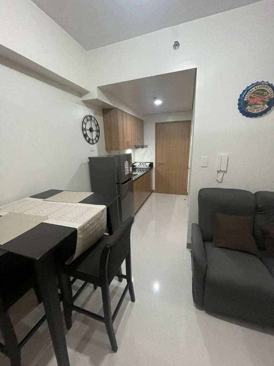 Red Residences Chino Roces Makati San Pedro Makati Exterior foto